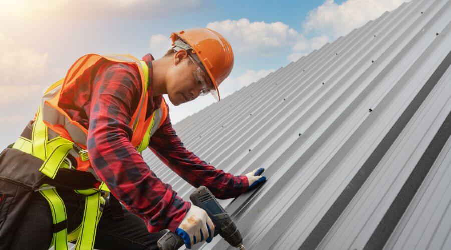 Professional Emergency Roof Repairs services in Idamay, WV